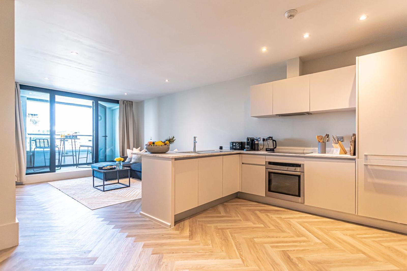 Novu Apartments Liverpool Waterfront Exterior photo