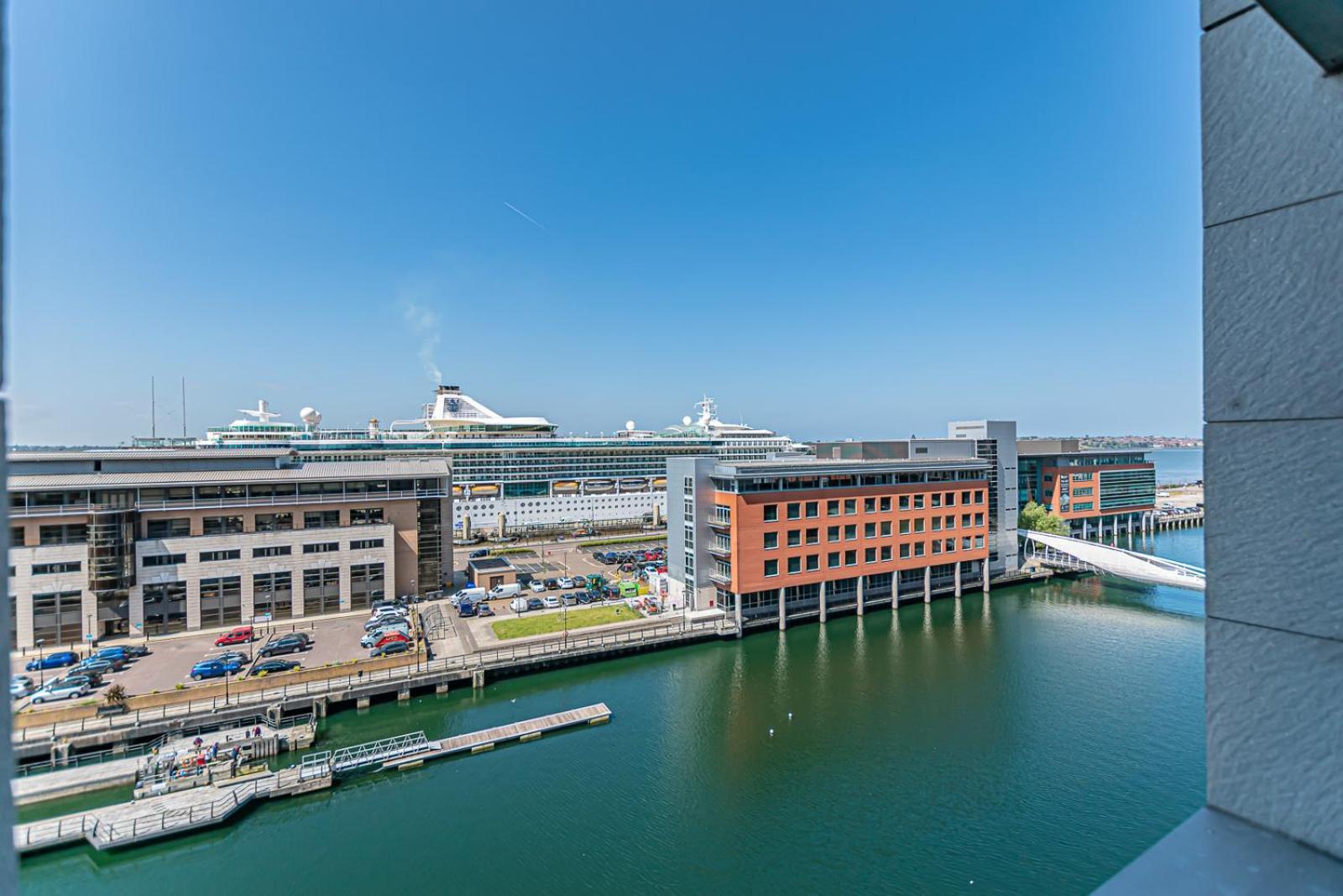 Novu Apartments Liverpool Waterfront Exterior photo